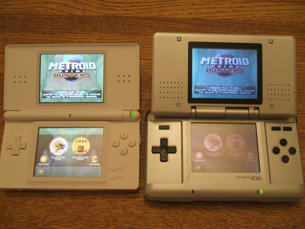 Nintendo не работает. Nintendo DS Lite. Нинтендо 3дс Лайт. Nintendo DS Lite vs DSI. Экран Nintendo DS Lite.