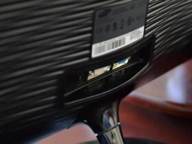Can you mount a Samsung CRG5?