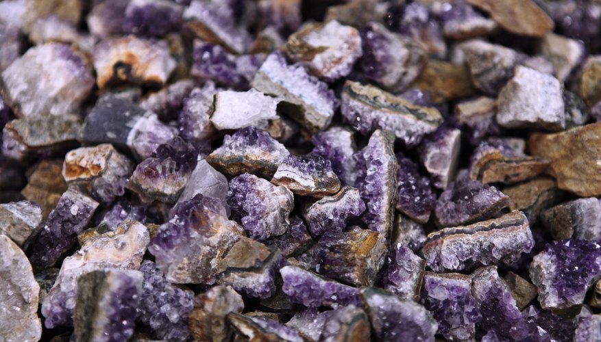 How far do you have to dig to find amethyst?